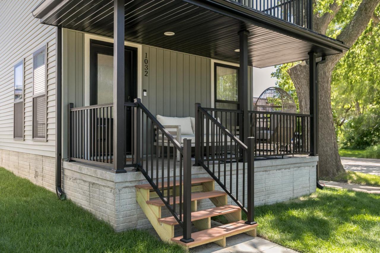 Burnett Cottage - Og Cedar Rapids Exterior photo